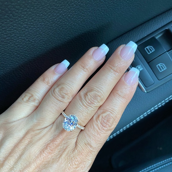 5ct 11x9mm Oval 14k Gold Diamond Engagement Ring - Picture 4 of 16